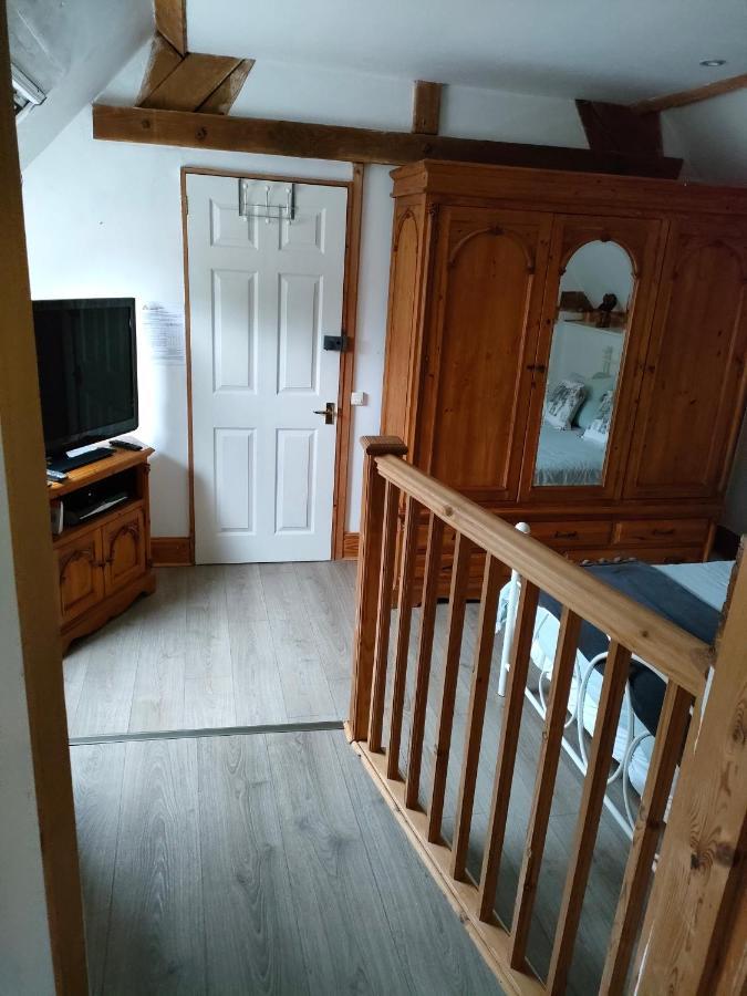 Apartamento Les Petits Champs Buais-les-Monts Exterior foto