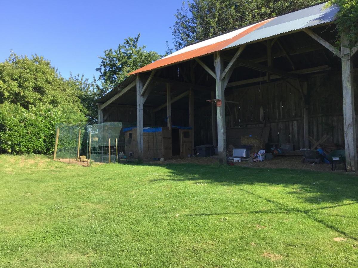 Apartamento Les Petits Champs Buais-les-Monts Exterior foto